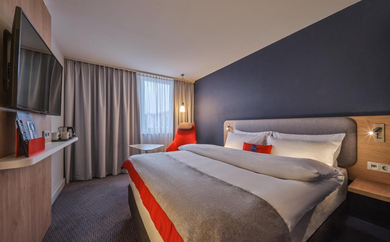 Holiday Inn Express Dortmund, An Ihg Hotel Kültér fotó