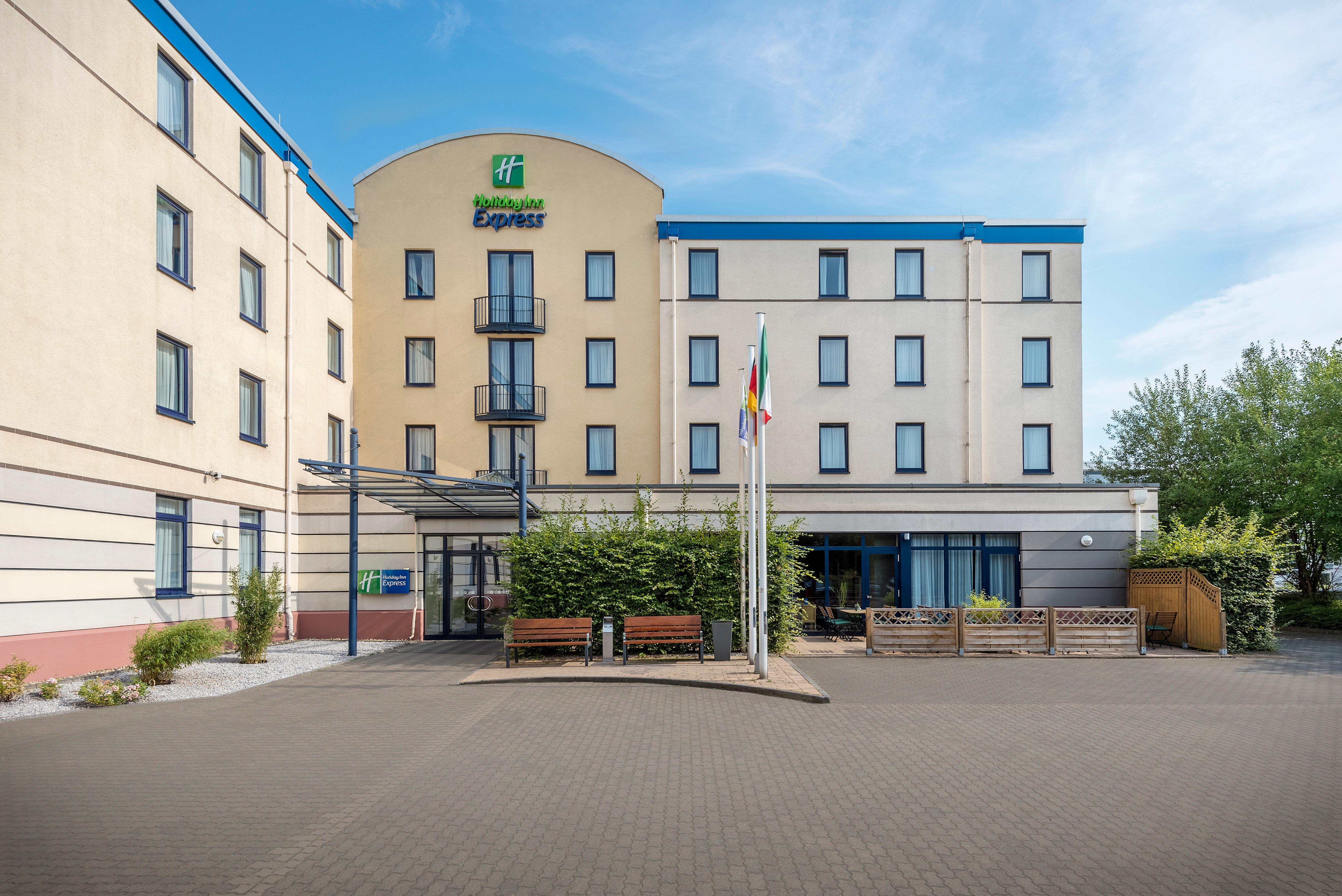 Holiday Inn Express Dortmund, An Ihg Hotel Kültér fotó